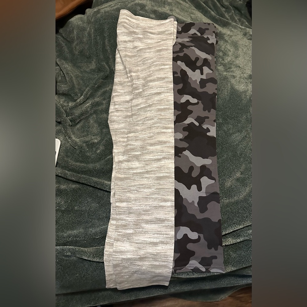 Two pairs leggings